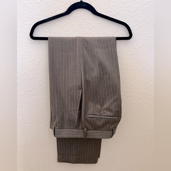 Hugo Boss Suit - Scorsese Movie - warm grey/brown with stripes - 38 R - Picture 9 of 11